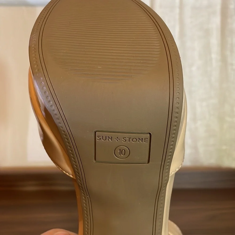 Sun + Stone Block-Heel‎ Pumps Size 10